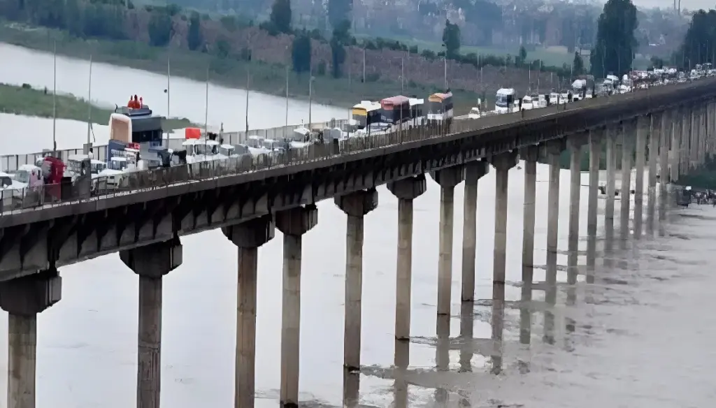 Sarsatal Phunga Bridge Construction