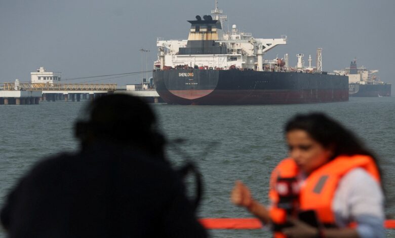 Hormuz Strait Tanker Crisis
