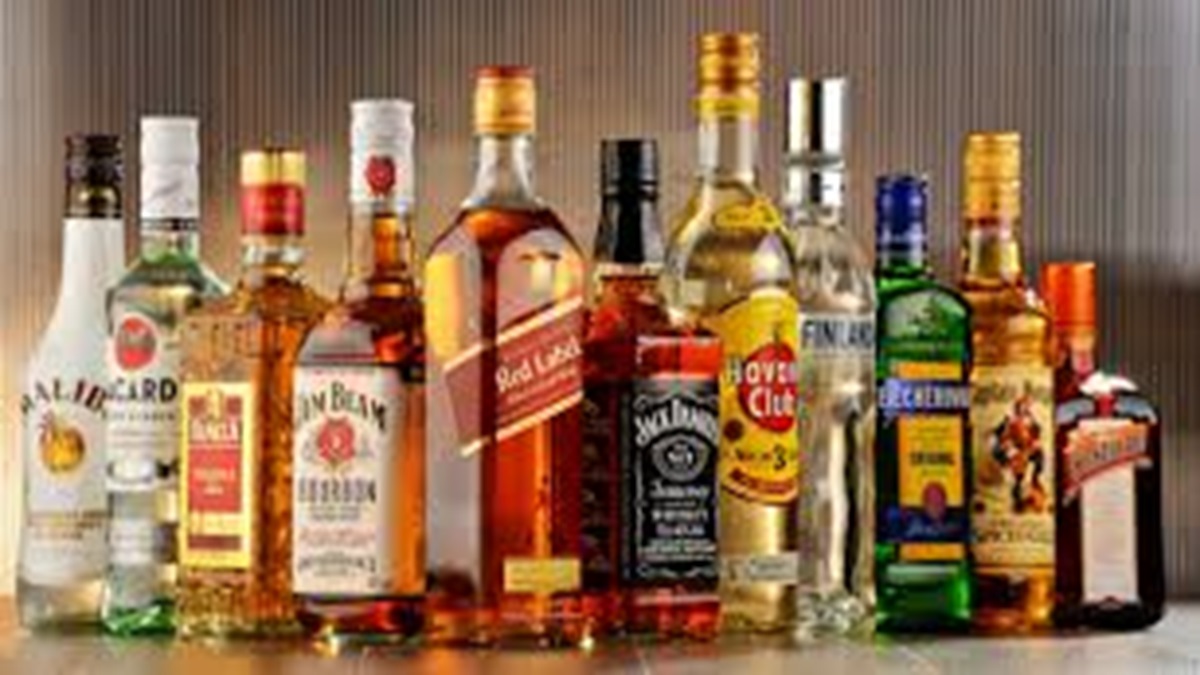 Raipur Liquor Sales Holi