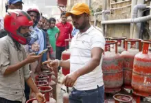 Gas Cylinder Queues