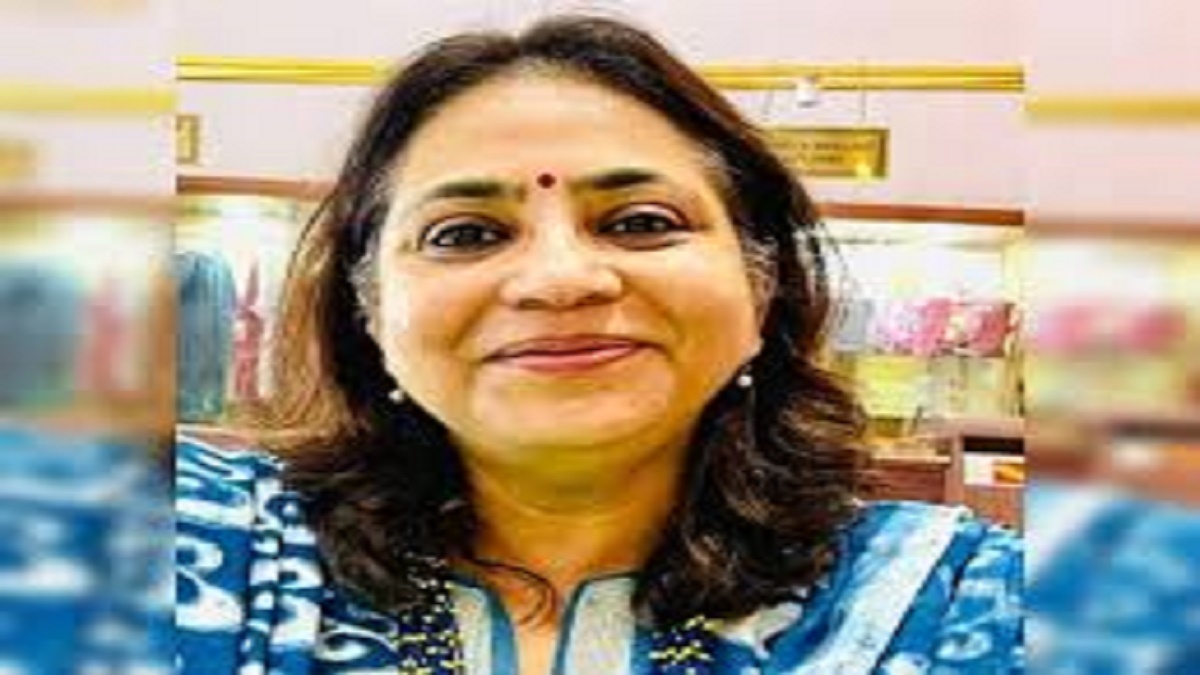 ACS Richa Sharma Lift Incident Raipur