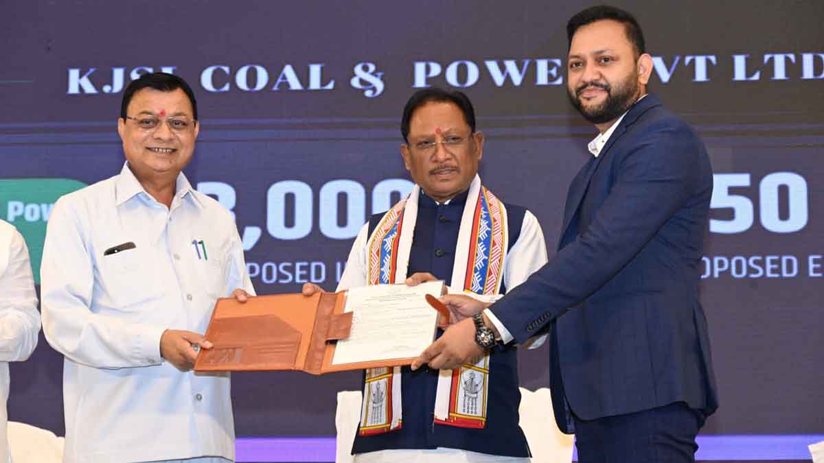 Chhattisgarh is flourishing through the mutual coordination of the Departments of Industry and Labor