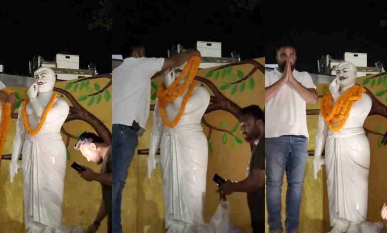 CM Was Scheduled to Unveil Statue, Youth Congress District President Unveils It Overnight... Arrested Following FIR.