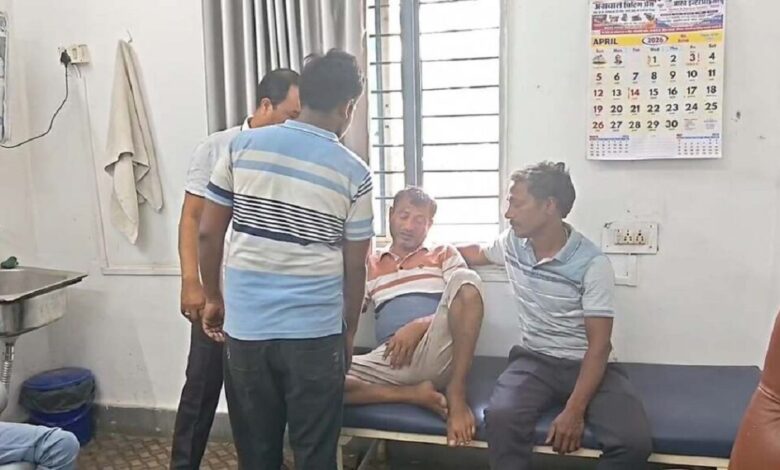 Congress Leader Son Shot Dead