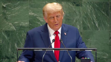 Donald Trump becoming his Mian Miu