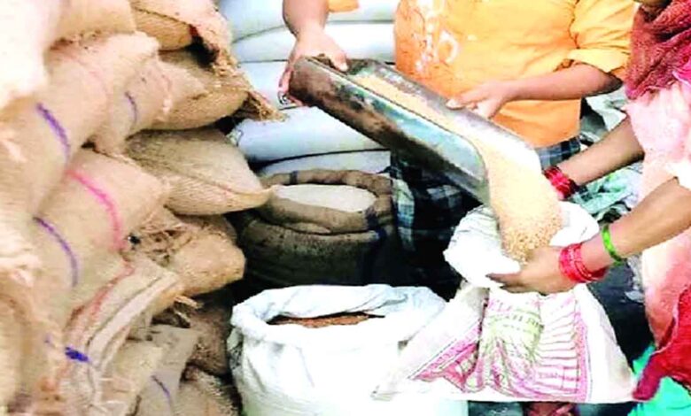 'Profit' in 'Free' Grain: Beneficiaries Are Selling, Traders Are Profiting—A Burden of Crores on the Exchequer