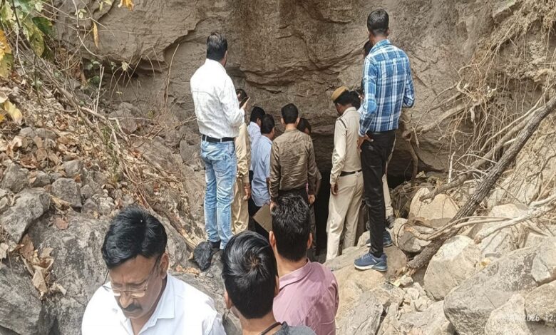 Devkhol Illegal Coal Mining