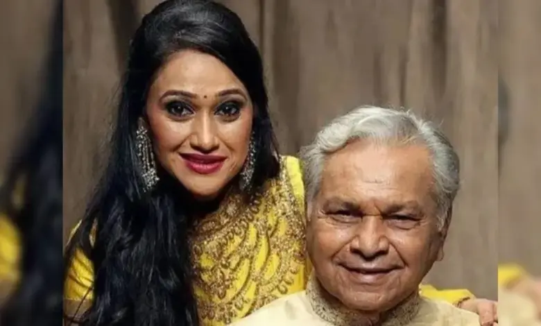 Disha Vakani Father Passed Away