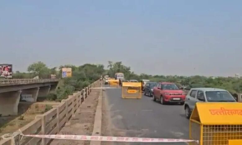 Kumhari Kharun Bridge Closed