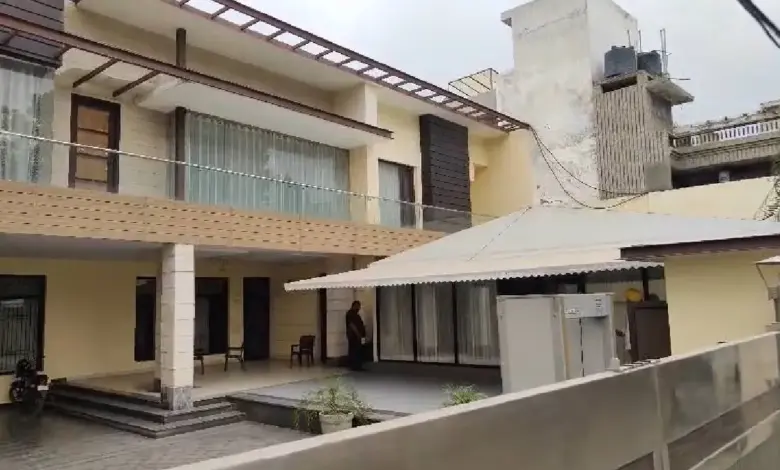 Cabinet Minister ED Action