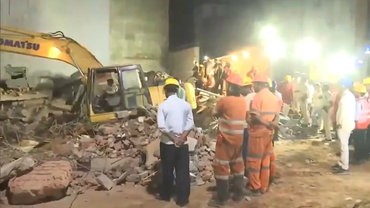 Anuppur Building Collapse