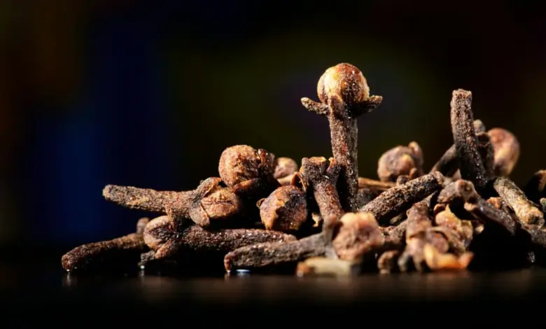 Clove Water