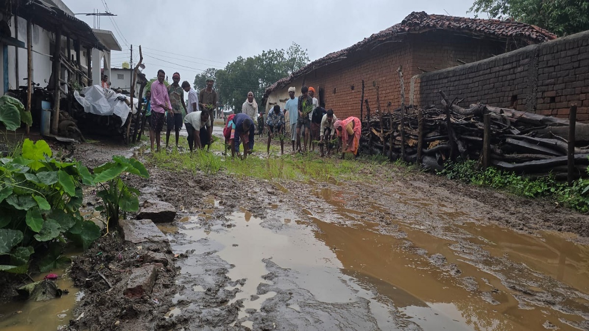 Balod Road Protest