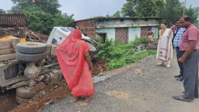 Balrampur Road Accident