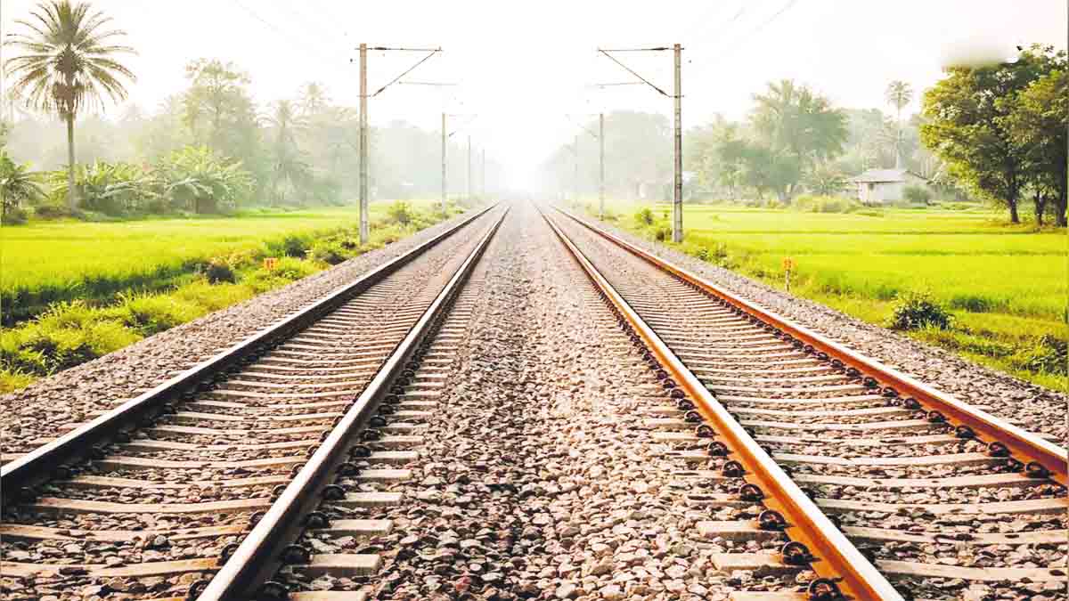 Even today, the gasping breath of hope waits for the train