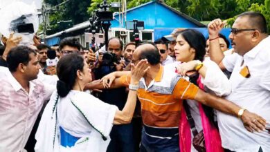 Mamata Banerjee Losing Her Cool
