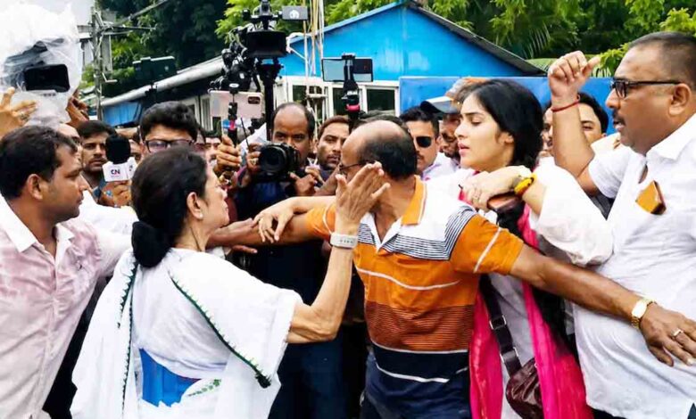 Mamata Banerjee Losing Her Cool
