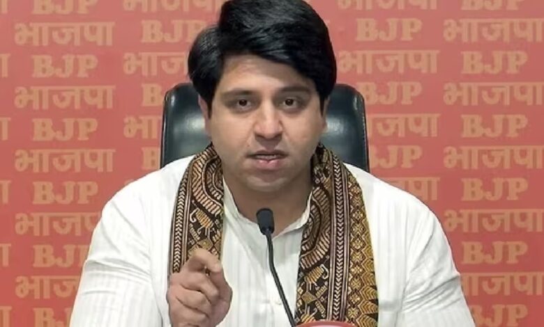 Shehzad Poonawalla
