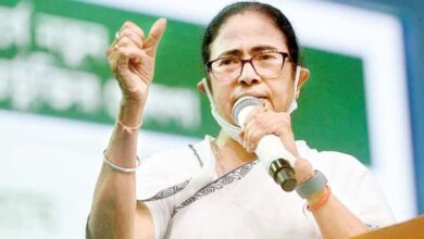 Blow after blow for Mamata Banerjee